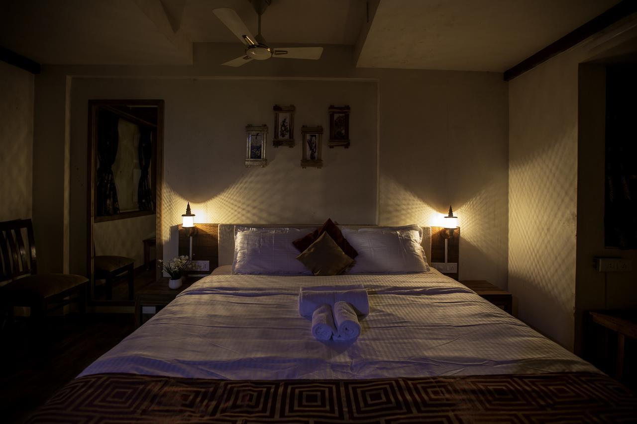 Kaular Atithis Grand Kokan Resort Ganpatipule Exterior photo