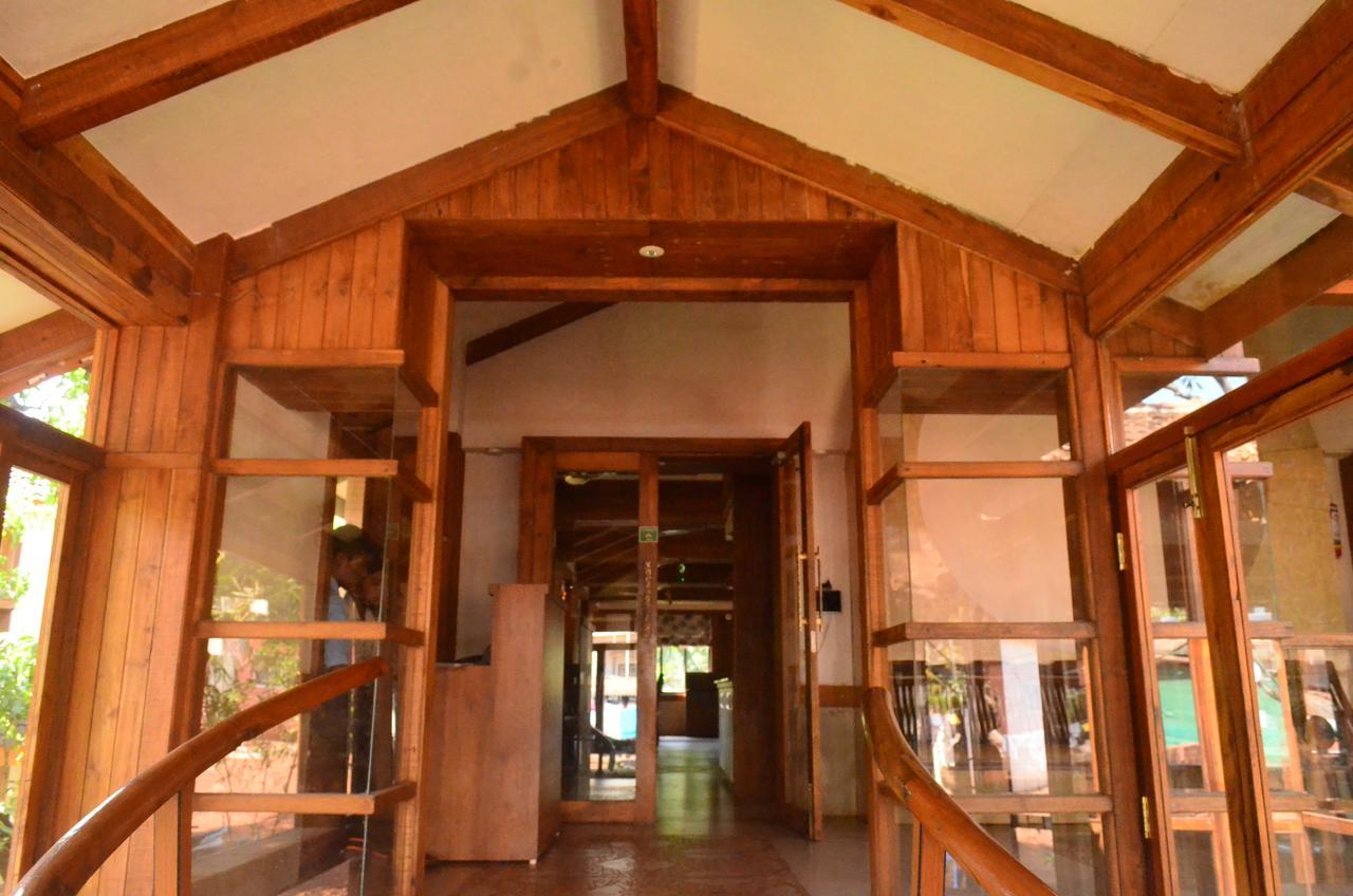 Kaular Atithis Grand Kokan Resort Ganpatipule Exterior photo